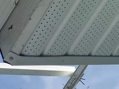 Seamless aluminum gutter install in Sarasota, FL — Jul 2025