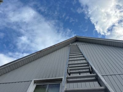 Seamless aluminum gutter install in New Port Richey, FL — Feb 2026