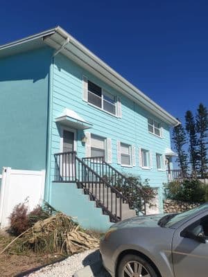 Seamless aluminum gutter install in Dunedin, FL — Nov 2024