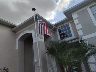 Seamless aluminum gutter install in Riverview, FL — Sep 2025