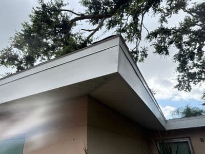 Seamless aluminum gutter install in Sarasota, FL — Jul 2025