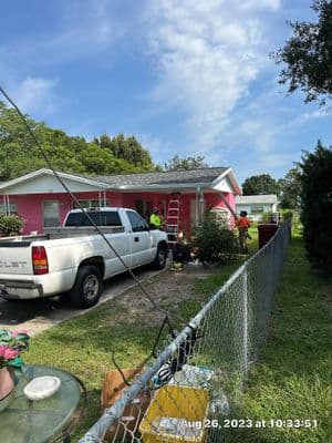 Seamless aluminum gutter install in Plant City, FL — Aug 2023