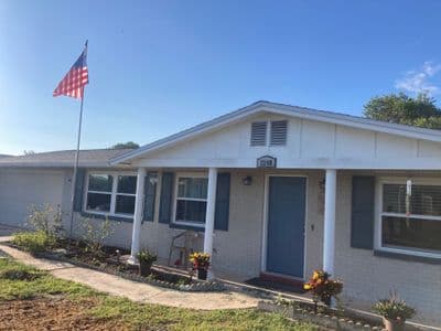 Seamless aluminum gutter install in Tarpon Springs, FL — Sep 2024