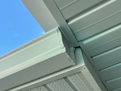 Seamless aluminum gutter install in Seminole, FL — Dec 2025