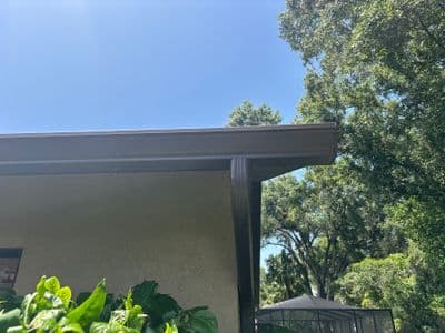 Seamless aluminum gutter install in Tampa, FL — Jul 2026