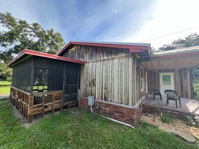 Seamless aluminum gutter install in Plant City, FL — Sep 2025