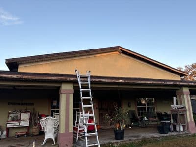 Seamless aluminum gutter install in Spring Hill, FL — Dec 2024