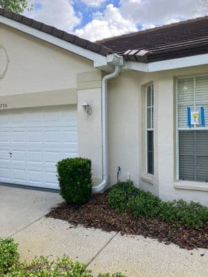 Seamless aluminum gutter install in Plant City, FL — Apr 2023