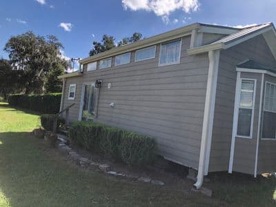 Seamless aluminum gutter install in Plant City, FL — Oct 2023
