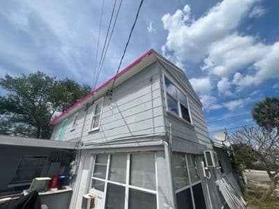 Seamless aluminum gutter install in St Petersburg, FL — Apr 2026