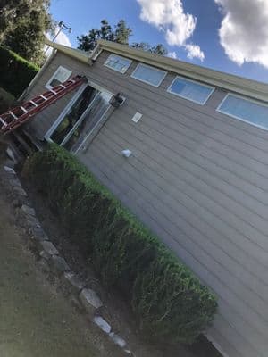 Seamless aluminum gutter install in Plant City, FL — Oct 2023